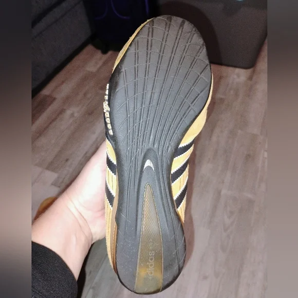 2007 Adidas Goodyear Racer Low Tan And Black Size 8 - Picture 7 of 13